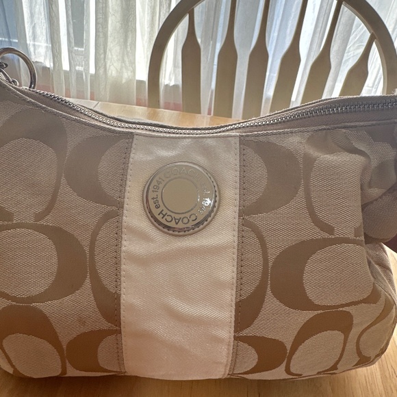 Coach Signature Shoulder Bag - Picture 1 of 9